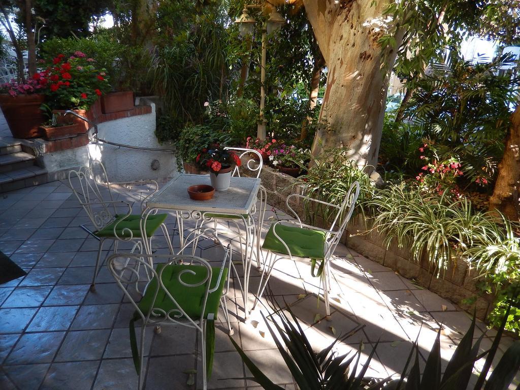 Hotel Europa Ischia Exterior photo
