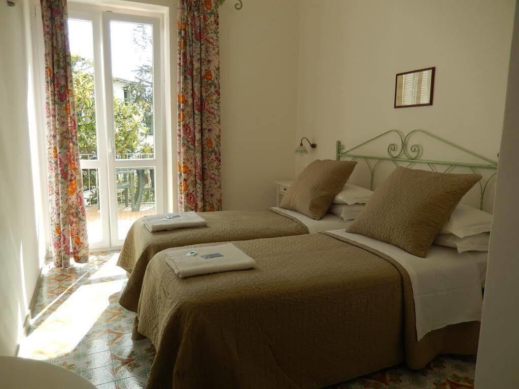Hotel Europa Ischia Exterior photo